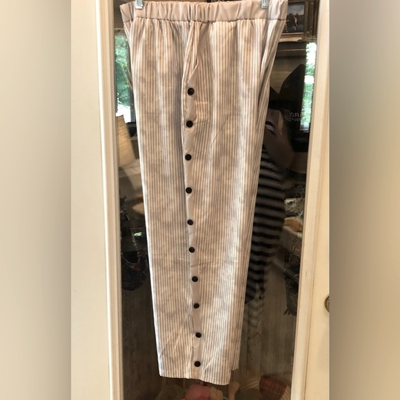 ☀️ Grey Stripe Polyester/Spandex Pants, Stretch Waist Size XL - Picture 4 of 11